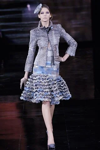 Look 3